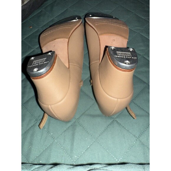 Bloch Tan Mary Jane Tap Shoes - Picture 12 of 16
